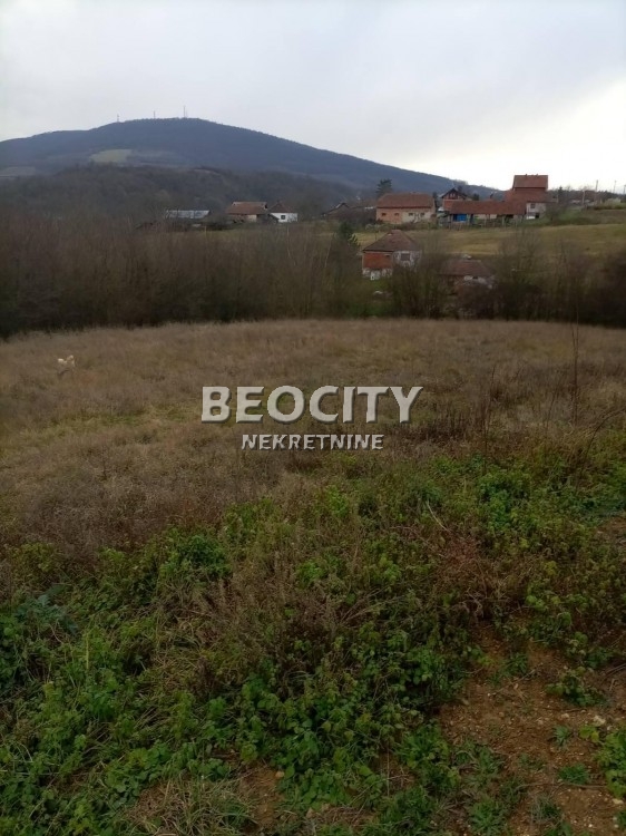 Plac, Sopot, Njegoševa ID: 93138 6