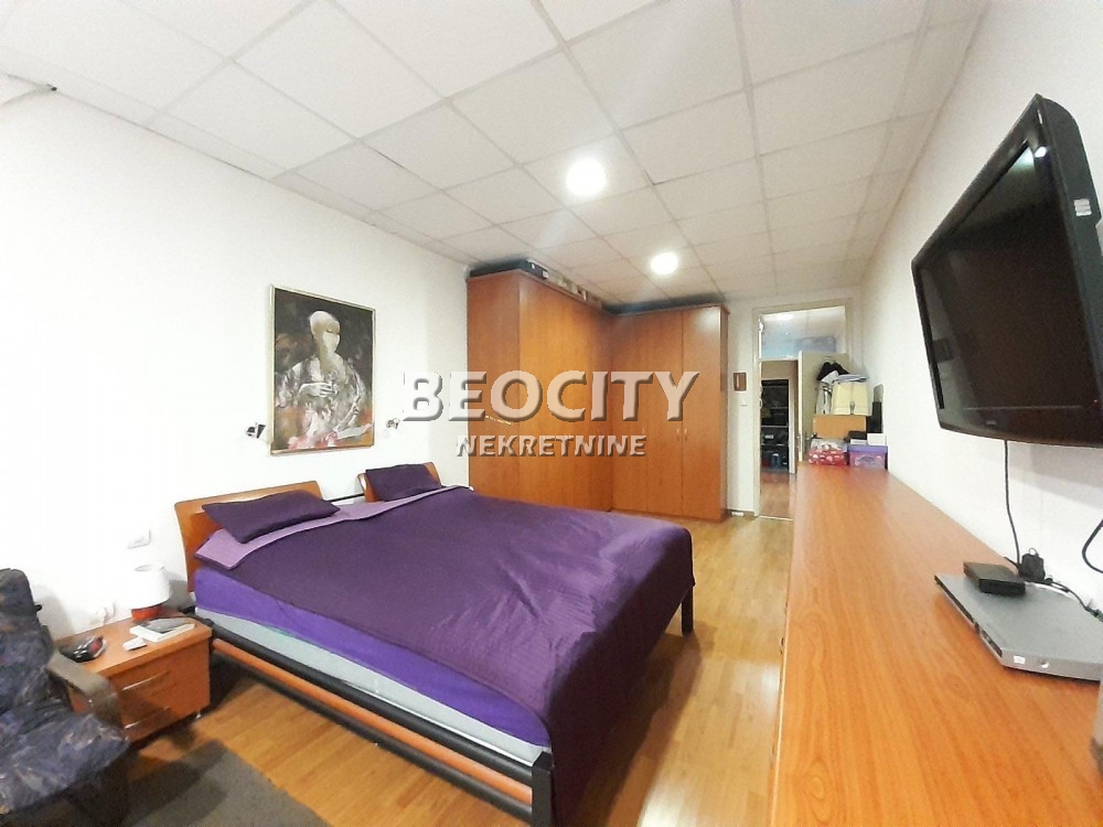 Trosoban stan, 154 m2, Banovo brdo ID: 90336 13