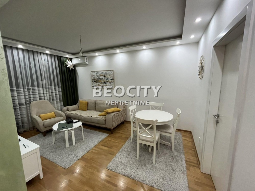 Trosoban stan, 55 m2, Vračar ID: 94342 1