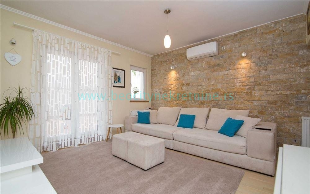 Trosoban stan, 70 m2, Čubura, Marulićeva ID: 41531 2