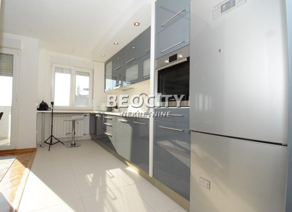 Trosoban stan, 80 m2, Vračar ID: 94036 8