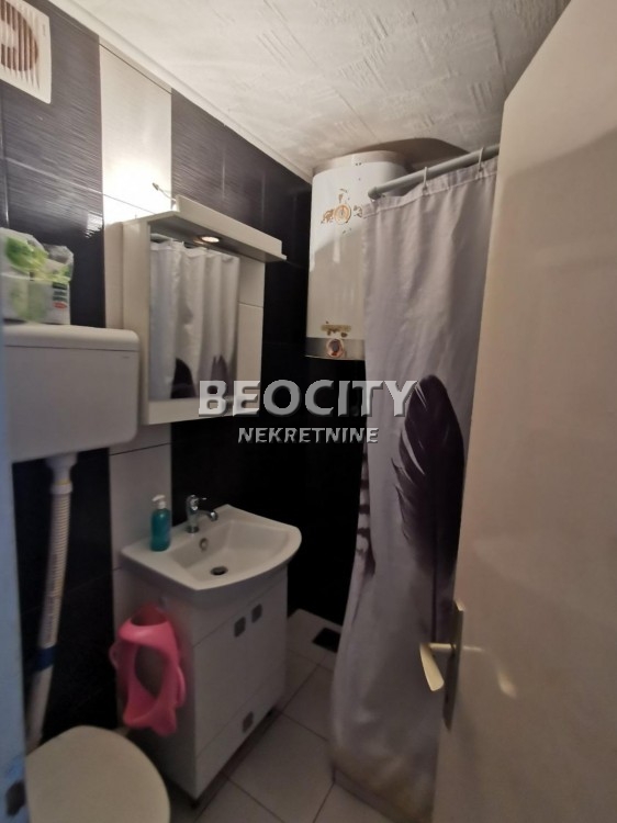 Trosoban stan, 77 m2, Liman 2, Bulevar Oslobođenja ID: 95628 9