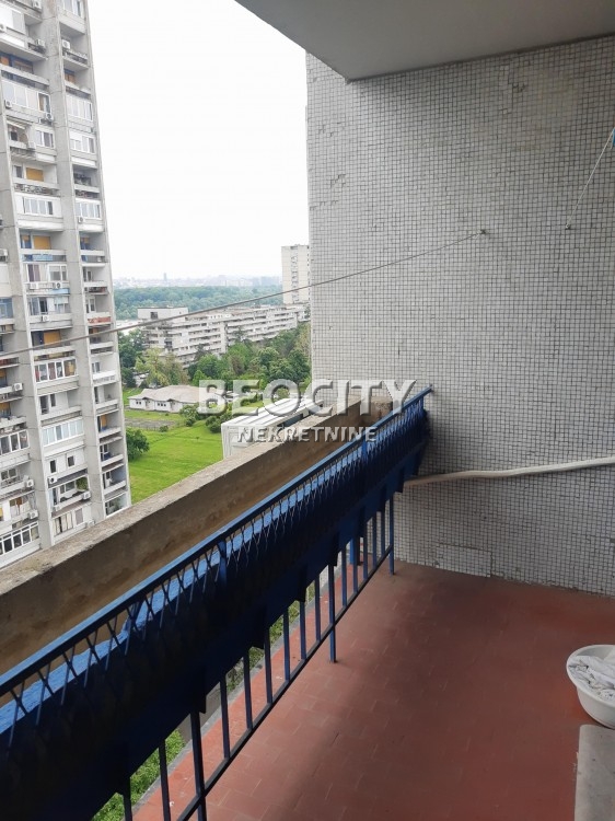 Trosoban stan, 78 m2, Zemunski kej, Karađorđeva ID: 98133 16