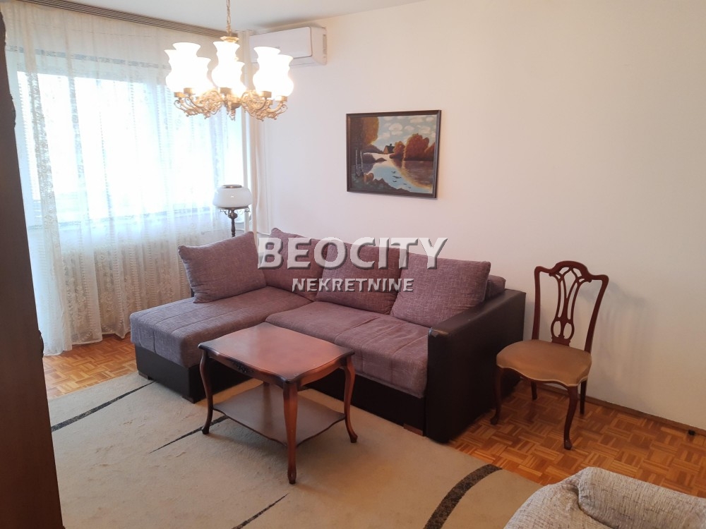 Trosoban stan, 78 m2, Zemunski kej, Karađorđeva ID: 98133 1