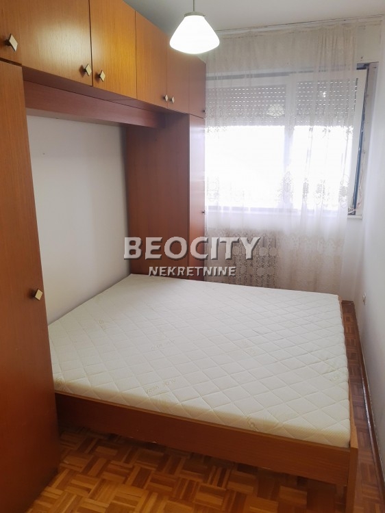 Trosoban stan, 78 m2, Zemunski kej, Karađorđeva ID: 98133 3