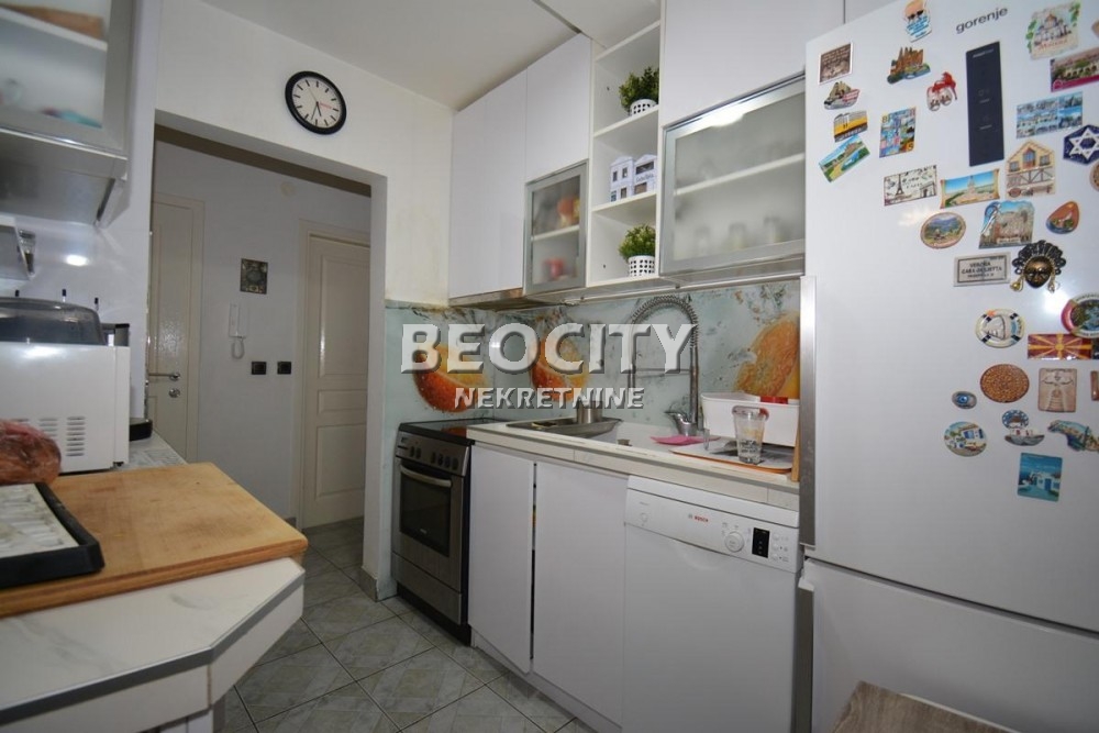 Trosoban stan, 80 m2, Bele vode, Leposave Vujošević ID: 2673 6