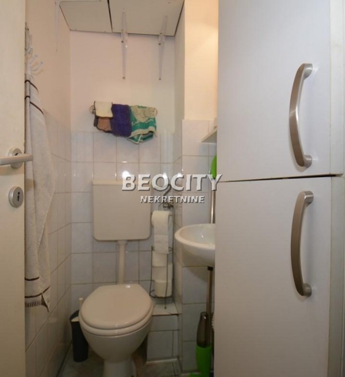 Trosoban stan, 80 m2, Bele vode, Leposave Vujošević ID: 2673 8