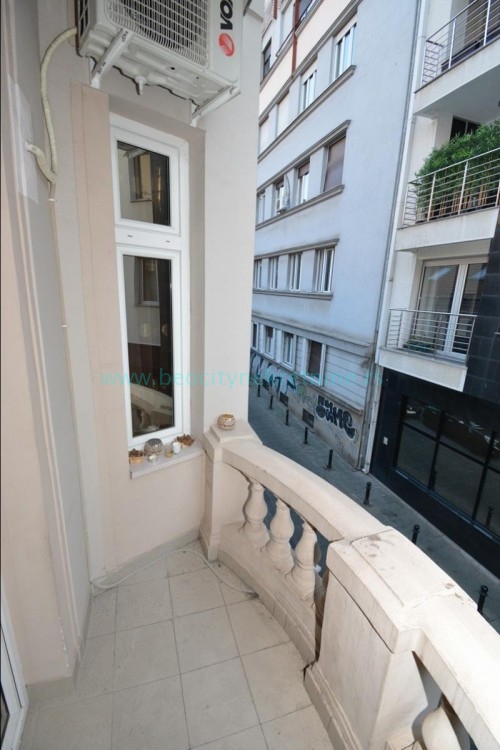 Trosoban stan, 83 m2, Cvetni trg, Mišarska ID: 41133 18