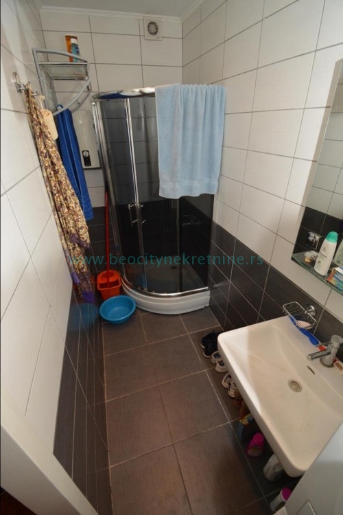 Trosoban stan, 83 m2, Cvetni trg, Mišarska ID: 41133 17