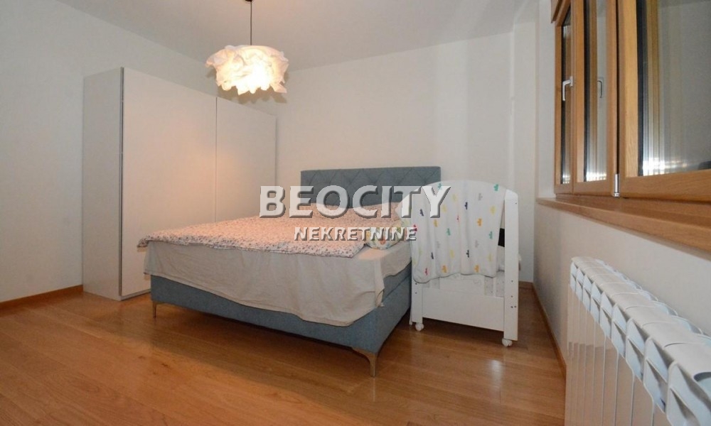 Trosoban stan, 95 m2, Blok 63, Vojvođanska ID: 92719 11