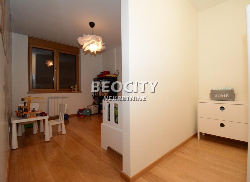 Trosoban stan, 95 m2, Blok 63, Vojvođanska ID: 92719 6