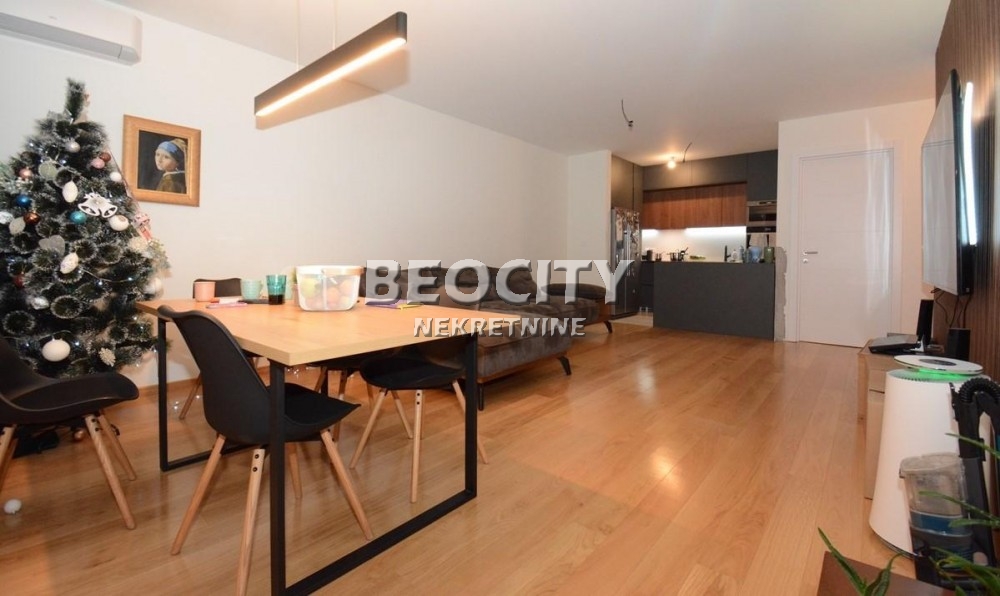 Trosoban stan, 95 m2, Blok 63, Vojvođanska ID: 92719 3