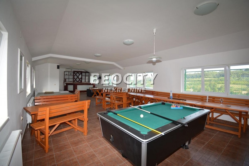 Trosobna kuća, 360 m2, Amerić ID: 71934 14