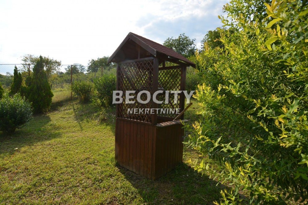 Trosobna kuća, 360 m2, Amerić ID: 71934 18