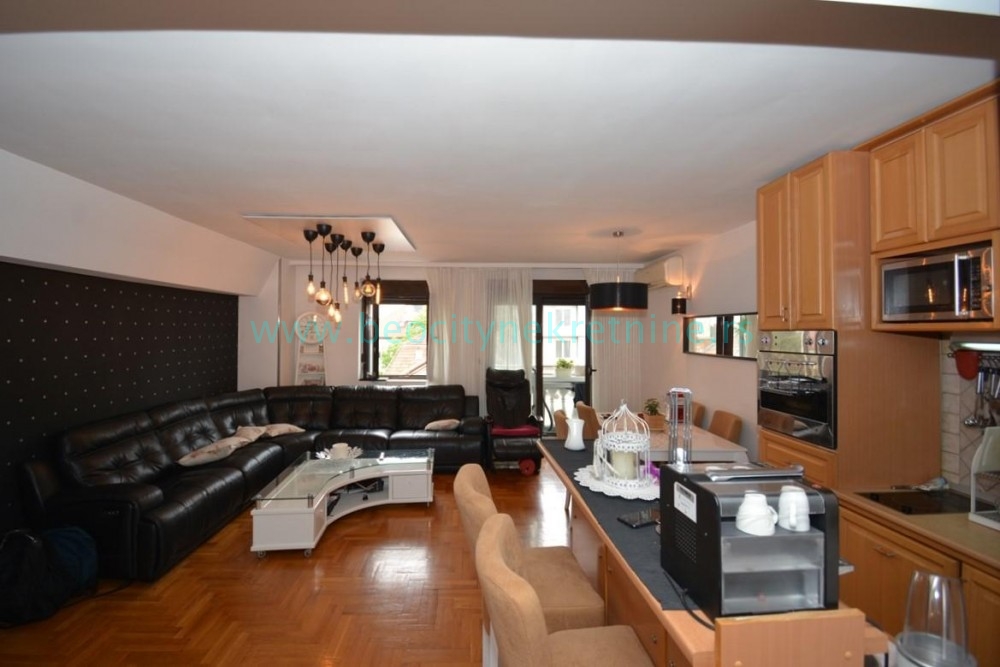 Kuća, 430 m2, Kalenić, Daničareva ID: 27377 1