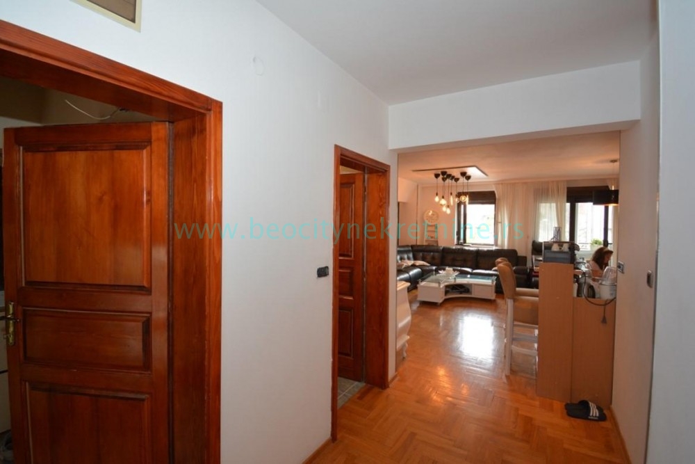 Kuća, 430 m2, Kalenić, Daničareva ID: 27377 5