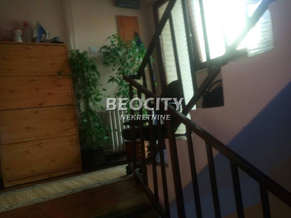 Petosobna kuća, 280 m2, Grocka, Braće Stamenković ID: 80372 5