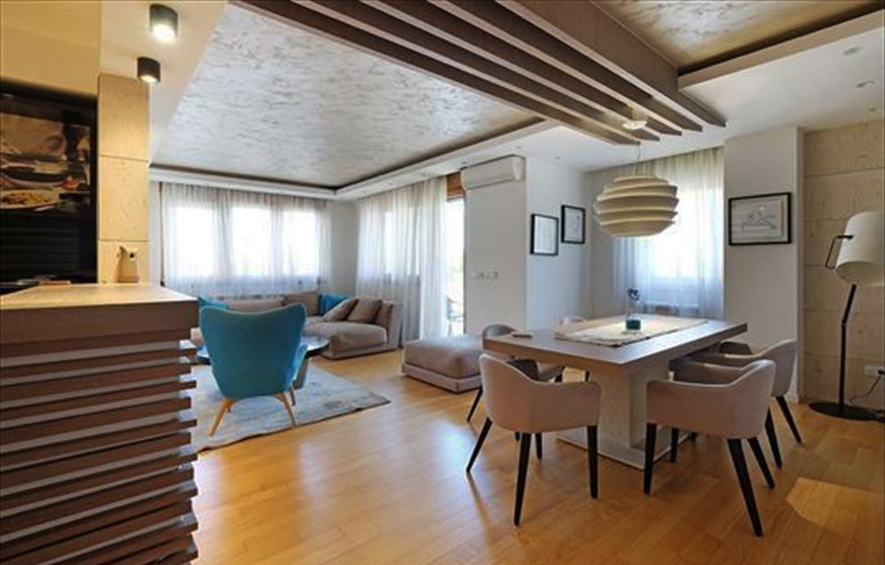 LUX STAN NOVI BEOGRAD BLOK A 1