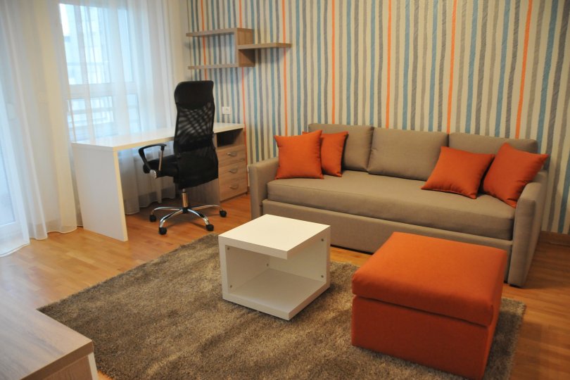 LUX STAN NOVI BEOGRAD BELVIL 4