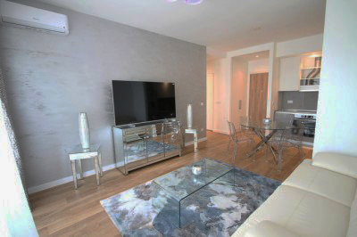 LUX STAN CENTAR BEOGRAD NA VODI 3