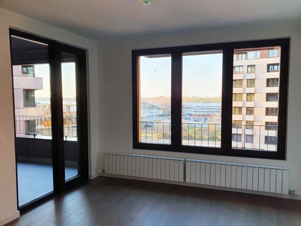 LUX STAN DORCOL K DISTRICT 3