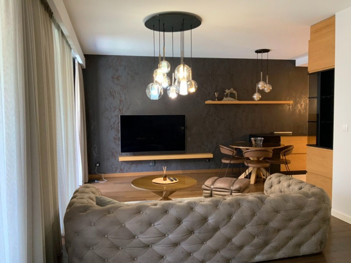 LUX STAN NOVI BEOGRAD WEST 65 1