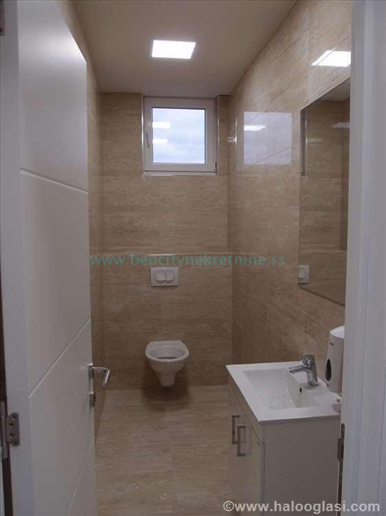 Lokal, 240 m2, Tošin bunar, Tošin bunar ID: 24608 12