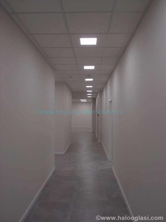 Lokal, 240 m2, Tošin bunar, Tošin bunar ID: 24608 13