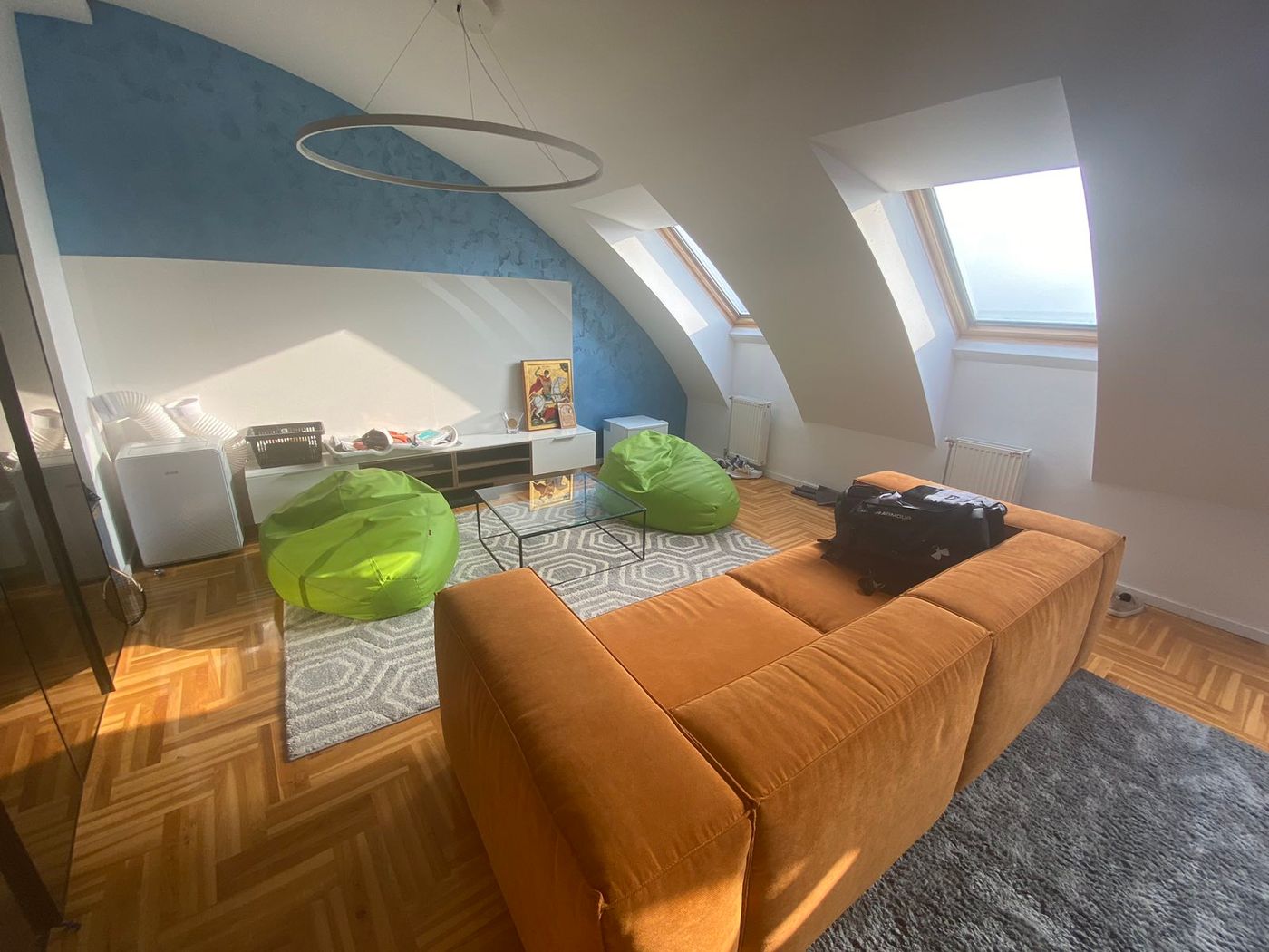 Savršena porodična nekretnina   2 parking mesta   uknjižen   062 792 583 4