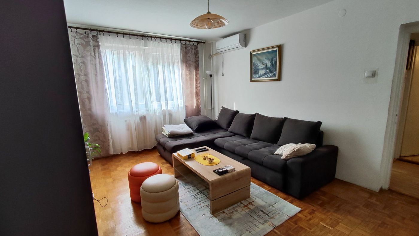 Uknjižen dvosoban stan   može biti 2 5   062 792 583 3