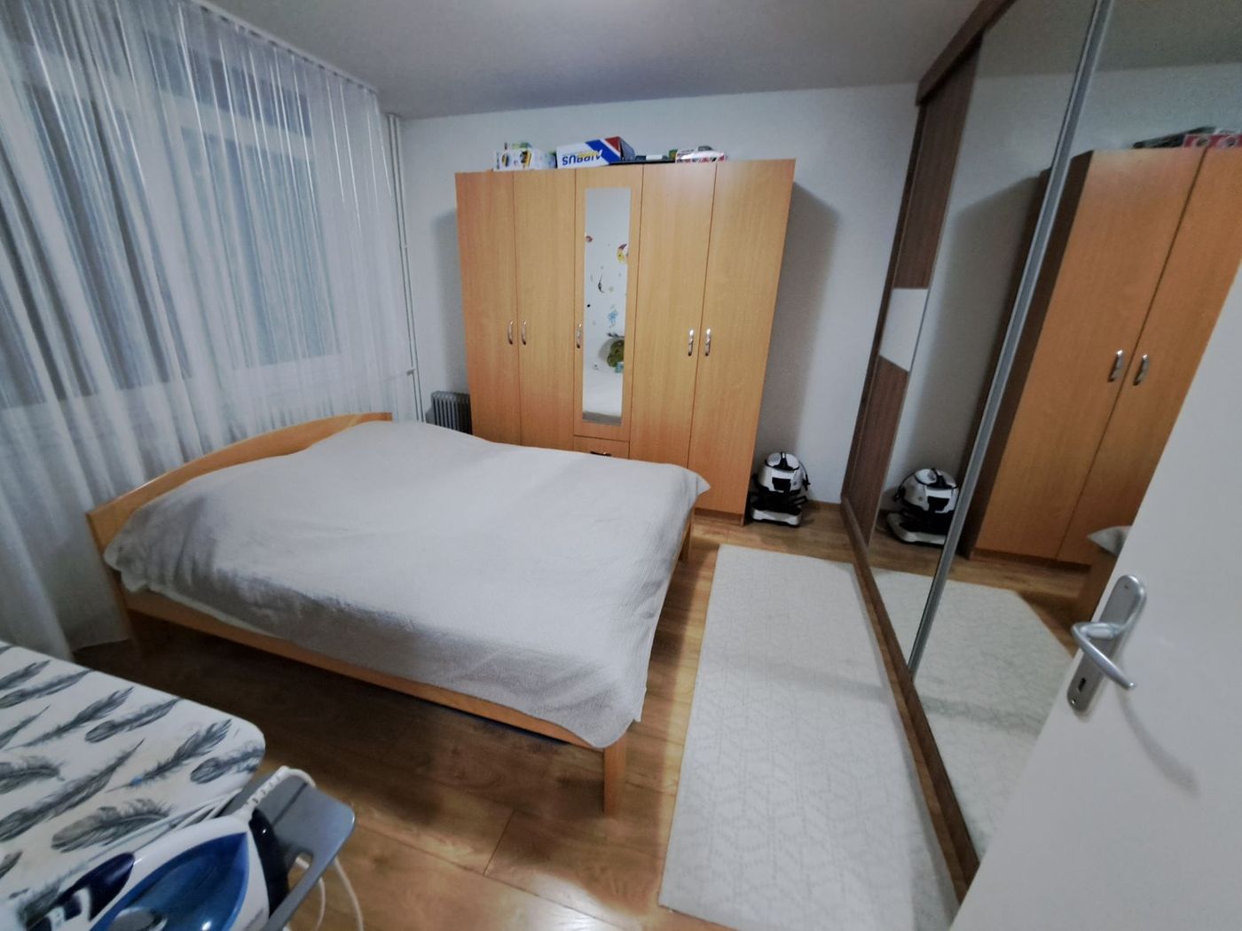 Uknjižen trosoban stan   fasadna cigla   savršen raspored   062 792 583 4