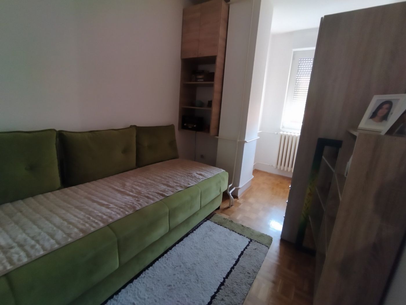 Šonsi   trosoban stan bez ulaganja   062 792 583 4