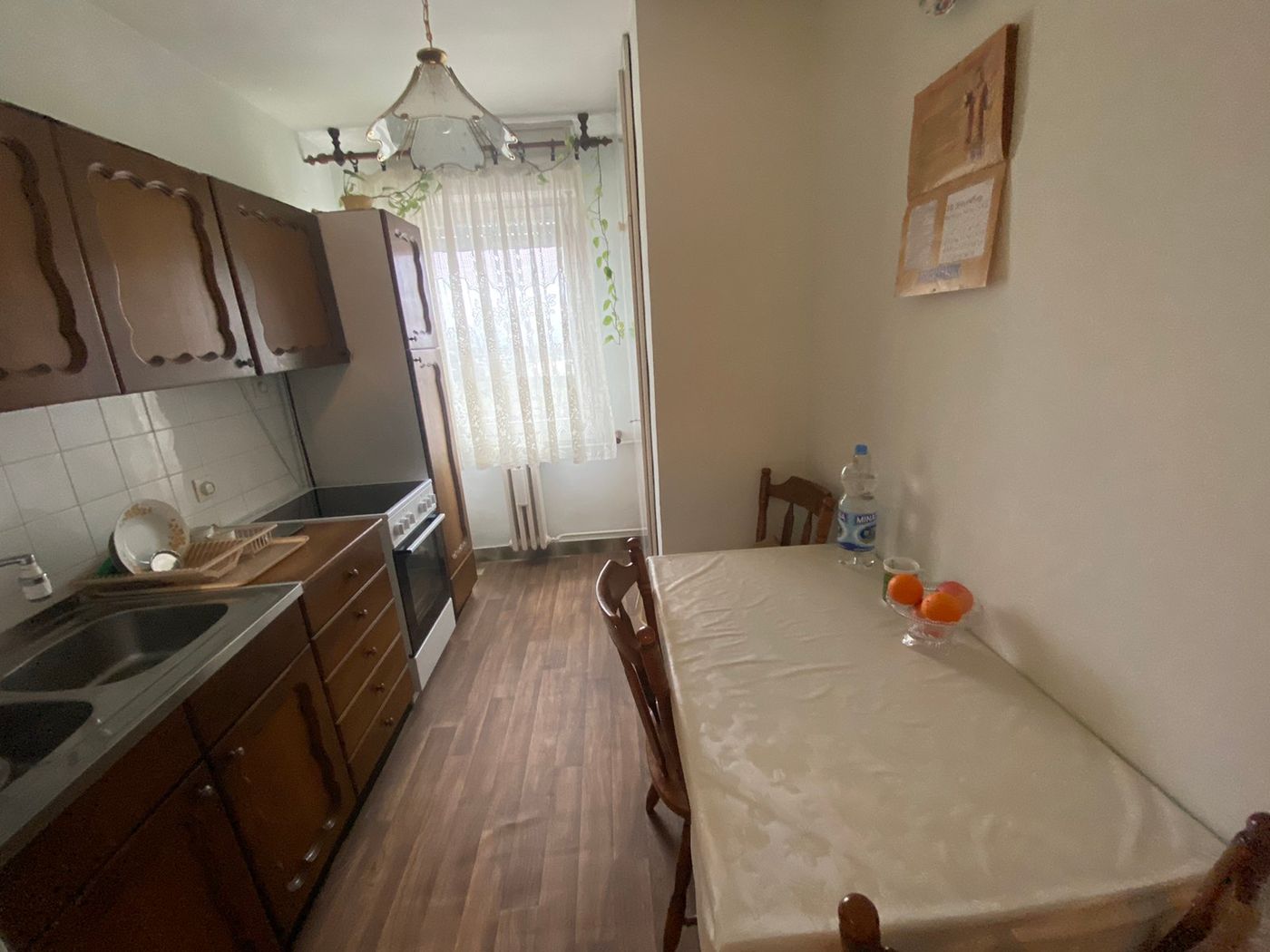 Uknjižen komforan dvosoban stan   povoljno   062 792 583 3