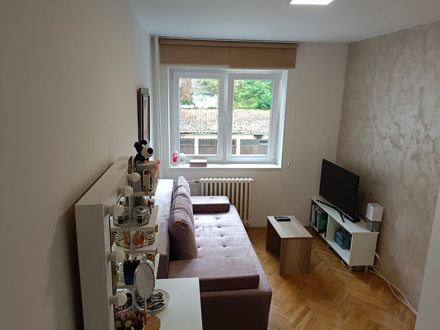 Savršen jednoiposoban stan   idealna investicija   062 792 583 3