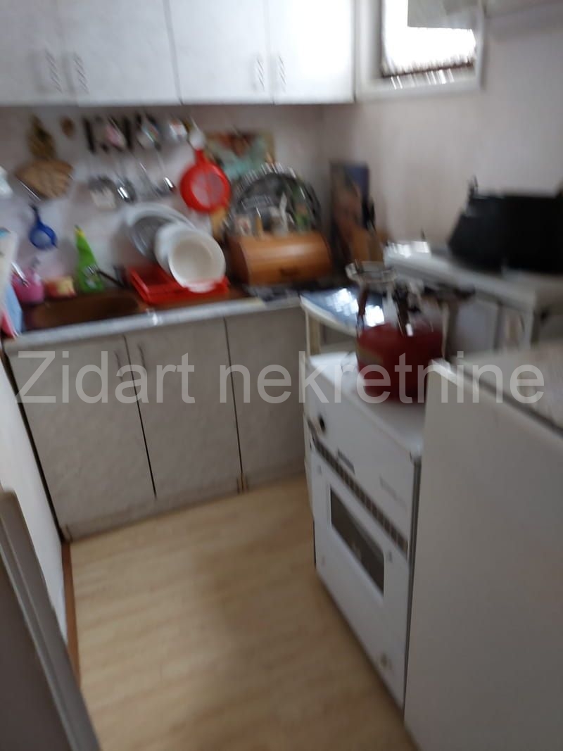 Veoma povoljno lepa kuća 92m2, Obrenovac, Zvečka 19