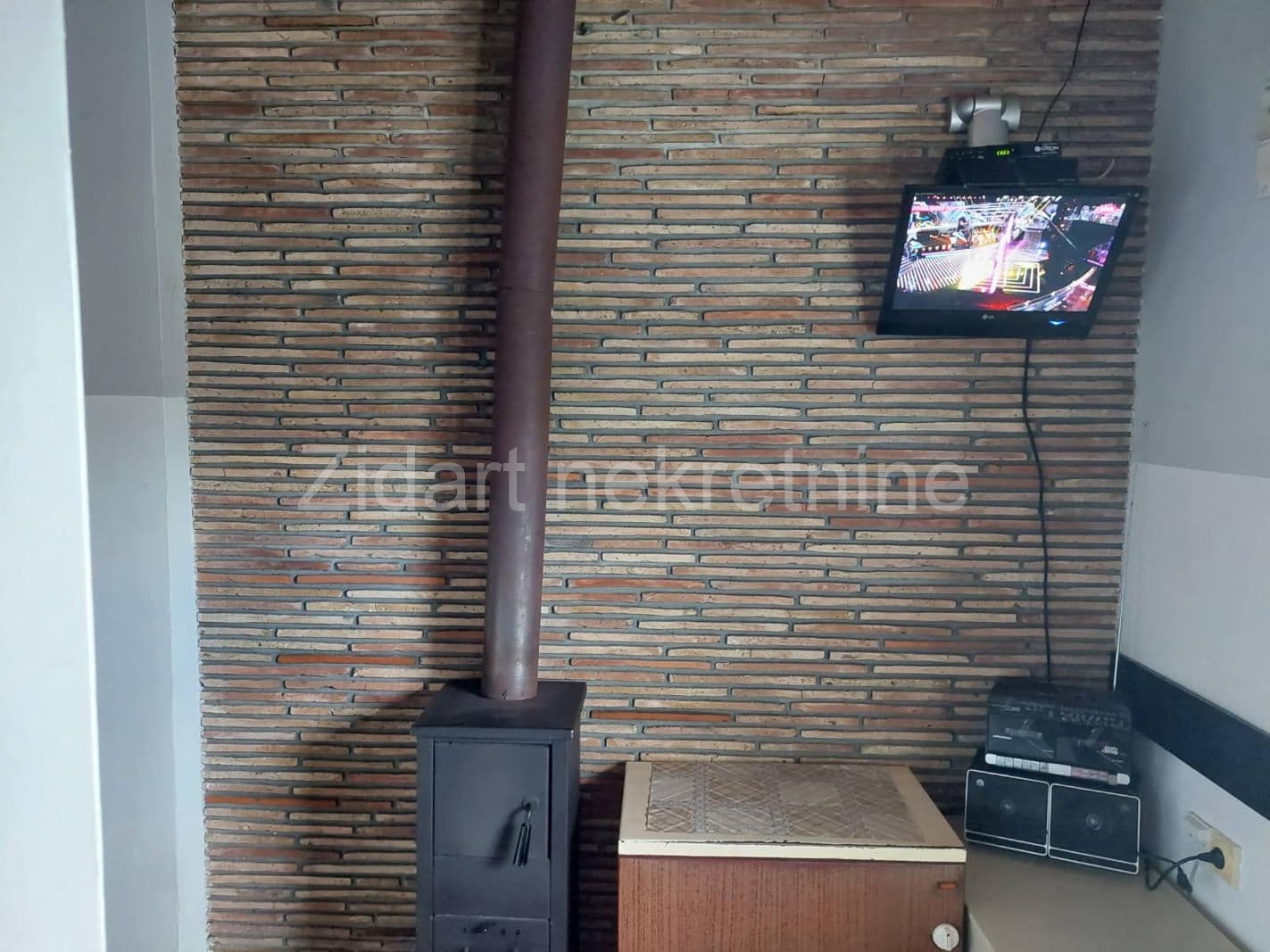 Veoma povoljno lepa kuća 92m2, Obrenovac, Zvečka 17