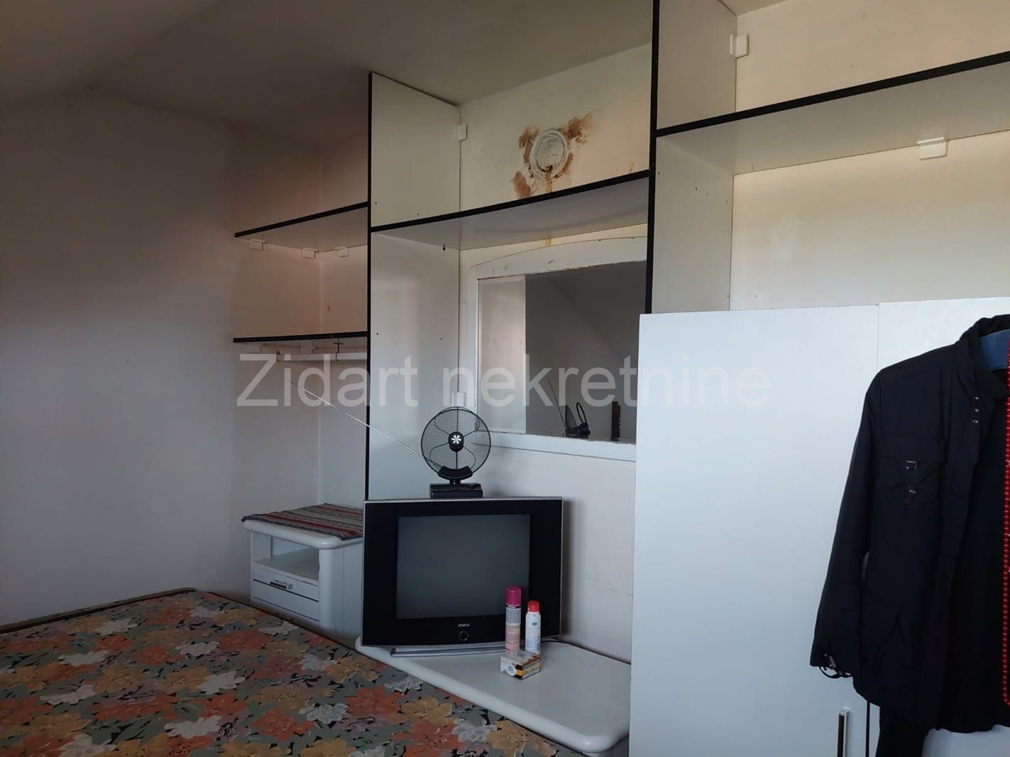Veoma povoljno lepa kuća 92m2, Obrenovac, Zvečka 14