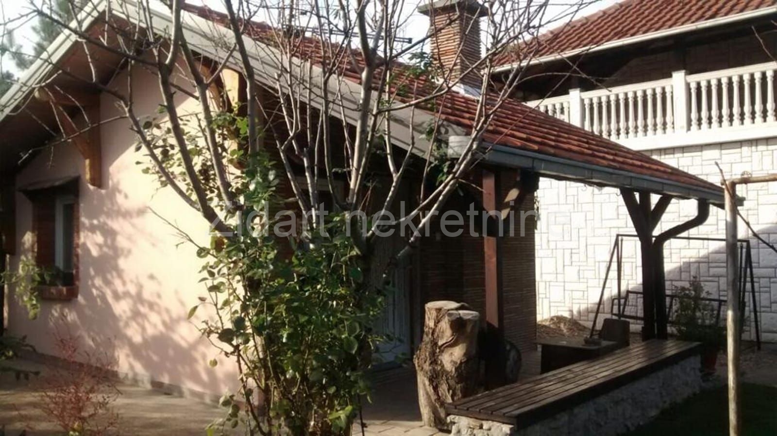 Veoma povoljno lepa kuća 92m2, Obrenovac, Zvečka 11