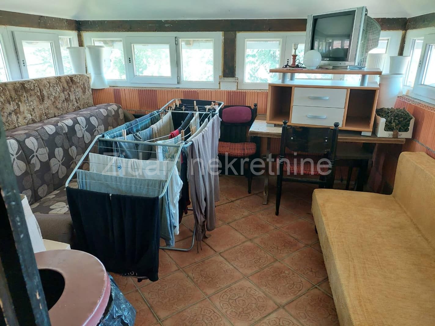 Veoma povoljno lepa kuća 92m2, Obrenovac, Zvečka 16