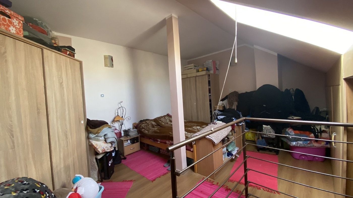 Uknjižen  bez ikakvih ulaganja   062 792 583 3