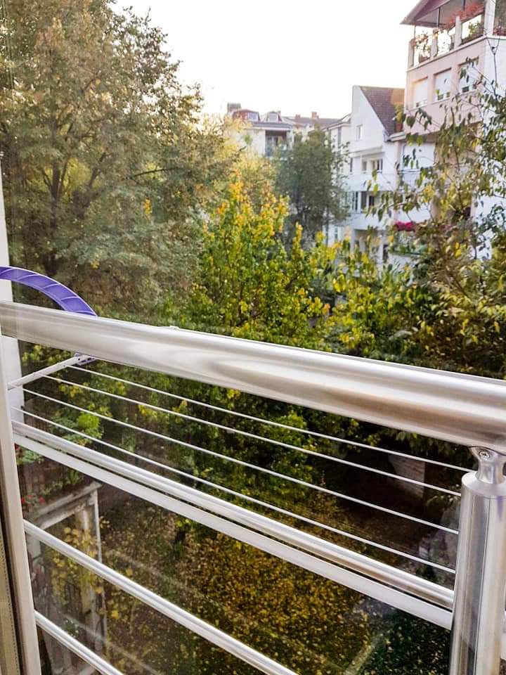 Kej   retko u ponudi   idealno za izdavanje   062 792 583 4