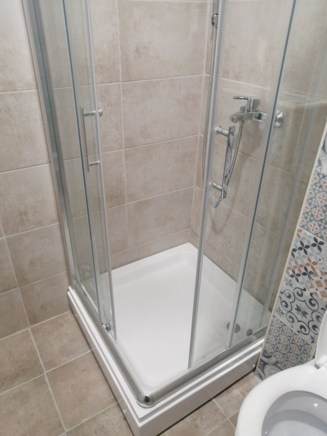 Odličan jednoiposoban stan   terasa nije u kvadraturi   062 792 583 3