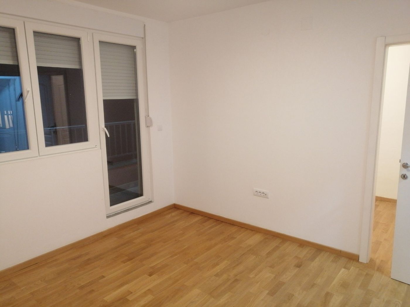 Odličan jednoiposoban stan   terasa nije u kvadraturi   062 792 583 2