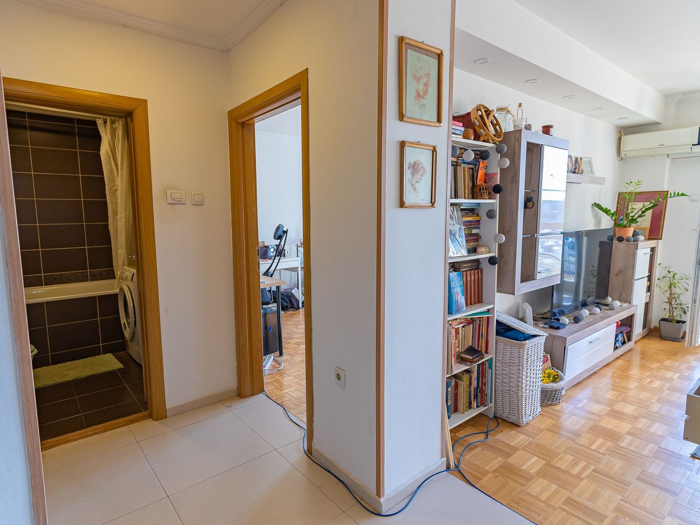 Kompletno renoviran stan na Limanu 4   prilika     5