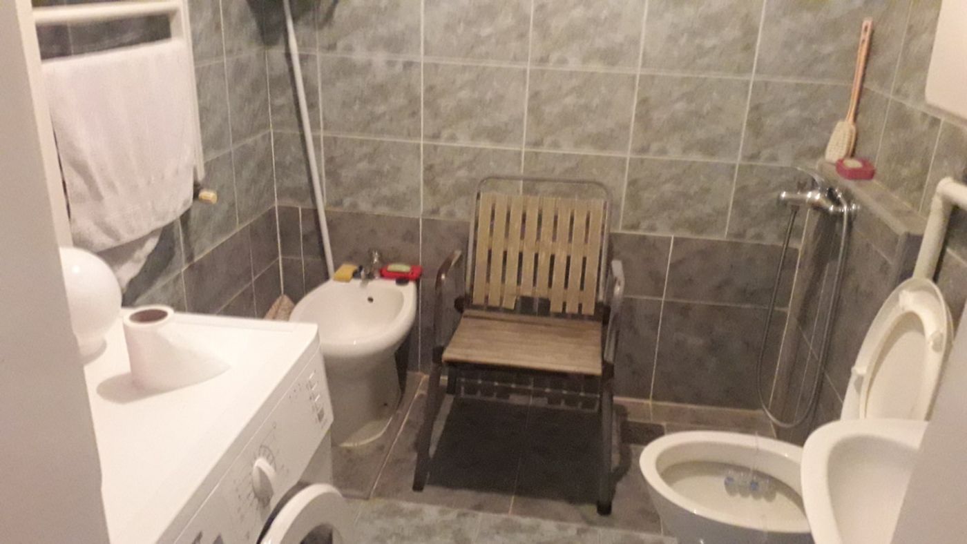 Extra lokacija  Uknjižen dvosoban stan 5