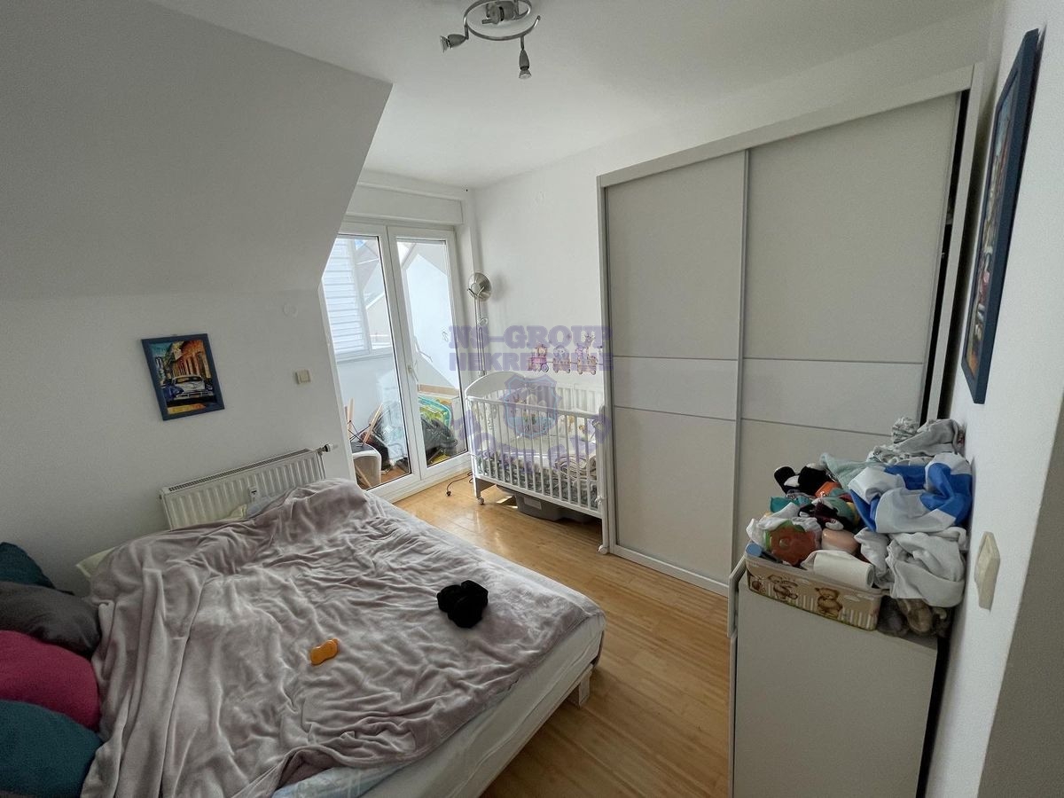 Dvosoban stan na jednoj od najtraženijih lokacija 3