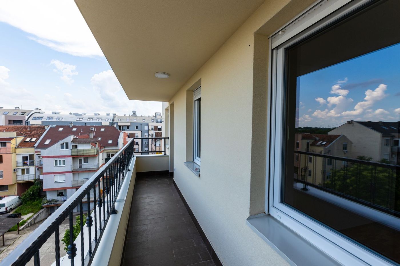 Nov  neuseljavan stan odličnog rasporeda 5