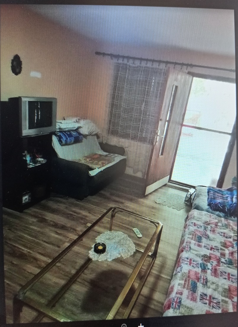 Izdaje se vikendica na Srebrnom jezeru 3