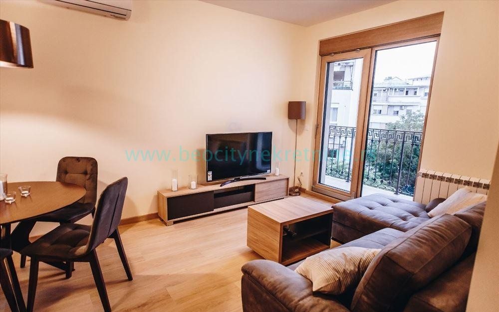 Trosoban stan, 68 m2, Vračar ID: 43764 5