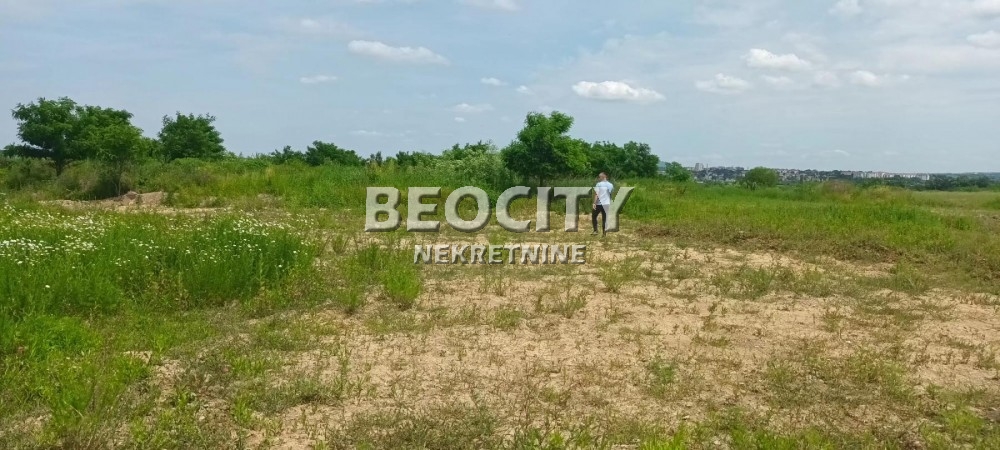 Plac, Ostružnica, Bore Stankovića ID: 97010 11